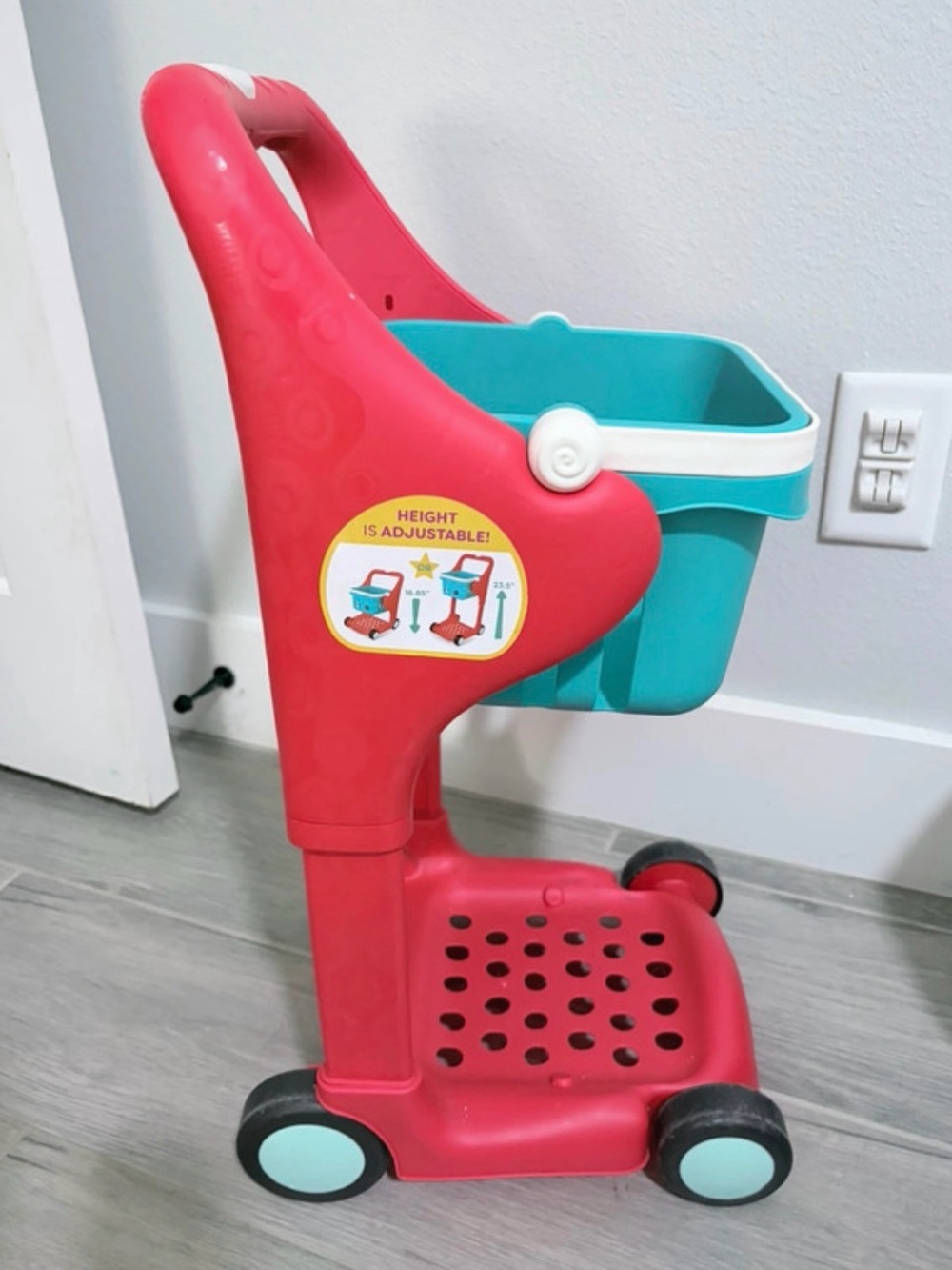 Adjustable Kids Shopping Cart Toy